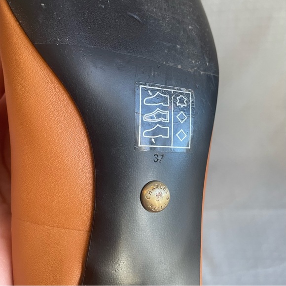 Charles & Keith Striped Pointed Toe Kitten Heel Flat 37 - Picture 8 of 8